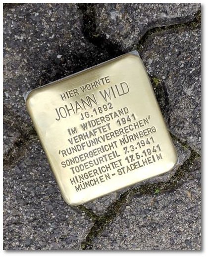 Am 26. Mai 2023 wird für Johann Wild, der aktiv im sozialistischen Widerstand tätig war, der 100.000. Stolperstein verlegt. (Foto: Katja Demnig)
