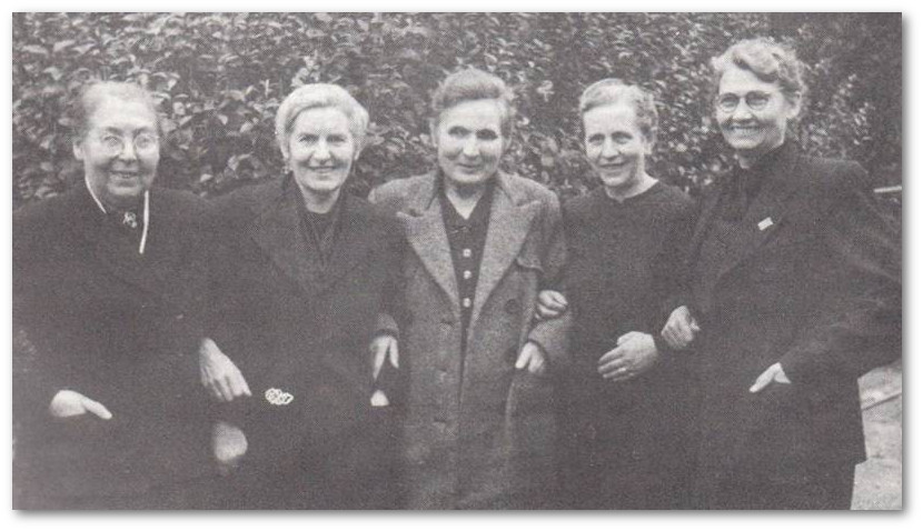 Frauen ermordeter Gelsenkirchener Widerstandskmpfer, um 1948