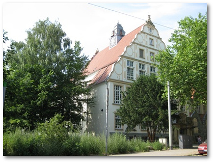 Heutiges Grillo-Gymnasium in Gelsenkirchen, dass damalige Realgymnasium. Hier wurden Jungen unterrichtet, Mdchen gingen auf das Lyzeum.